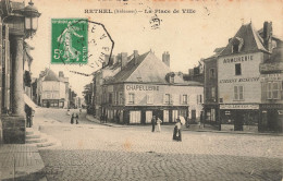 Retel * La Place Du Village * Armurie Serrurier Mécanicien LESIEUR * Chapellerie - Rethel
