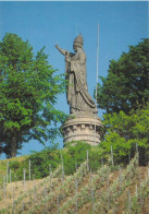 51 - Châtillon Sur Marne - Statue Du Pape Urbain II - Châtillon-sur-Marne