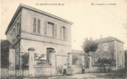 St Romain D'albon * Route Et Les écoles * Groupe Scolaire * Villageois - Autres & Non Classés