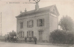 Bouffemont * La Gare Du Village * L'extérieur * Attelage * Ligne Chemin De Fer - Bouffémont