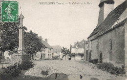 Fresselines * Le Calvaire Et La Place Du Village * Hôtel - Autres & Non Classés