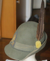 ITALY, CAPPELLO DA ALPINO DA COLLEZIONE FREGIO RICAMATO - Copricapi