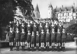 Loches * Vue Sur Le Château Et La Collégiale * Les Petits Chanteurs De Touraine * Chorale - Loches