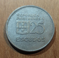 Portugal 25 Escudos 1980 (17) - Portugal