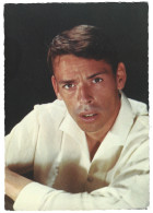 Carte Postale - Postkaart - Jacques BREL - Photo Sam Lévin  Et Une Chromo - Photographs