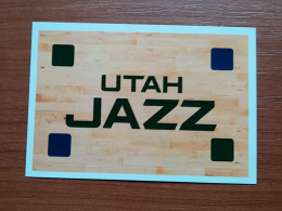 ST 8 - NBA SEASONS 2019-20, Sticker, Autocollant, PANINI, No. 420 Team Name Utah Jazz - Books