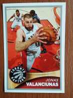 ST 18 - NBA SEASONS 2013-14, Sticker, Autocollant, PANINI, No 68 Jonas Valanciunas Toronto Raptors - Libros