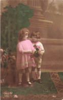 ENFANTS - Deux Petites Filles Se Regardant - Fantaisies - Colorisé - Carte Postale Ancienne - Altri & Non Classificati