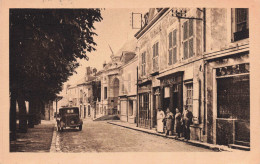 41 - MER _S23835_ Place De L'Eglise - Automobile - Mer