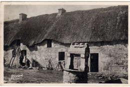 Locminé Chaumiere Bretonne - Locmine