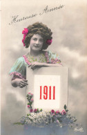 FÊTES ET VOEUX - Heureuse Année 1911 - Jeune Femme Avec Des Rubans Dans Les Cheveux - Carte Postale - Neujahr