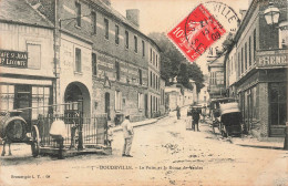 FRANCE - Doudeville - Le Puits Et La Route De Veules - Carte Postale Ancienne - Rouen