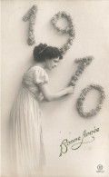 FÊTES ET VOEUX - Nouvel An - Bonne Année 1910 - Femme Décorant Le Mur - Carte Postale Ancienne - Neujahr