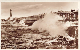 ROYAUME UNI - Angleterre - Lancashire - Storm At Blackpool  - Carte Postale Ancienne - Blackpool