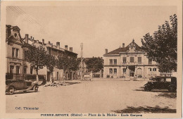 PIERRE BENITE - Place De La Mairie - école De Garçons - Voiture Ancienne - Pierre Benite
