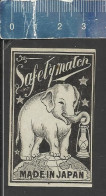 ELEPHANT WITH LANTERN (ELEFANT OLIFANT JUMBO) - OLD VINTAGE MATCHBOX LABEL MADE IN JAPAN - Zündholzschachteletiketten