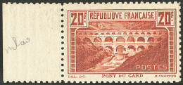 ** Pont Du Gard, Dentelé 11. No 262B, Bdf, Très Frais Et Bien Centré. - TB. - R - Autres & Non Classés