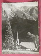 Visuel Très Peu Courant - 38 - Pays D'Oisans - Vallée Du Vénéon - Vénosc - L'église - 1956 - Vénosc