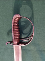 Epée Anglaise D'Oficier De Chevalerie Lourd  ( Bataille)  Modele  1796 Pour Militia. - Armes Blanches
