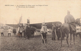 Auch Le Lieutenant De Rose Avant Son Depart D'auch à L'aerodrome De Couloume Avion Plane Aviateur - Auch