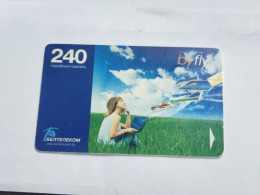 BELARUS-(BY-BLT-215)-ByFly-GIRL-(159)(GOLD CHIP)(042965)(tirage-?)-used Card+1card Prepiad Free - Belarus