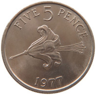 GUERNSEY 5 PENCE 1977 ELIZABETH II. (1952-) #MA 064909 - Guernesey