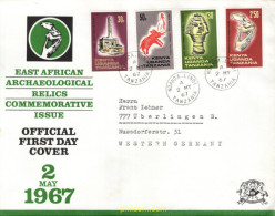 716487 MNH KENIA-UGANDA- TANGANICA 1967 CULTURA - Kenya (1963-...)