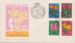 1955. LUXEMBOURG. Fine FDC With Complete Set Flowers Cancelled First Day Of Issue MONDORF... (Michel 531-534) - JF445159 - Lettres & Documents