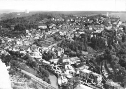 54 - MEURTHE ET MOSELLE - BRIEY - Vue Générale Aérienne - En Arrière Plan Cité Radieuse - Défaut Coin Gauche - 10231 - Briey