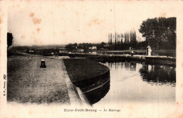 N°116680 -cpa Evry Petit Bourg -le Barrage- - Evry