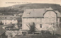 La Jonchère * La Maison Du Queyroix Et Vue De La Montagne - Otros & Sin Clasificación