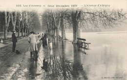 Annecy * Le Lac * La Crue De Décembre 1918 * L'avenue D'albigny * Photographe * Inondation Catastrophe - Annecy