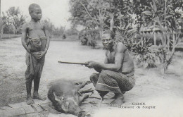 Gabon  )  Chasseur De Sanglier - Gabon