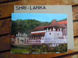 Sri Lanka  Dalada Maugawa Temple Of The Tooth   Used Circulé Gelopen - Sri Lanka (Ceylon)