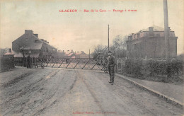 CPA 59 GLAGEON RUE DE LA GARE PASSAGE A NIVEAU - Sonstige & Ohne Zuordnung