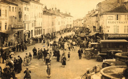 Charmes * Carte Photo * Passage Du Tour De France Cycliste 1929 * Cyclisme Vélo Coureurs Cyclistes * Villageois - Charmes