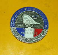 POLICE NATIONALE DE PARIS , COMPAGNIES DE CIRCULATION , FABRICANT SANS, HOMOLOGATION SANS  , ETAT VOIR PHOTOS  . POUR TO - Police