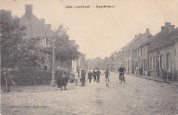 WUUSTWEZEL - LOENHOUT 1908 DE KAPELSTRAAT MET MENSEN EN FIETSER - MOOIE ANIMATIE - HOELEN KAPELLEN 3846 - Wuustwezel