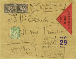 Càd PARIS / N° 97 (2) + N° 102 Sur Devant D'envoi Contre Remboursement Avec étiquette Rouge Triangulaire Et Descriptif D - 1876-1878 Sage (Type I)