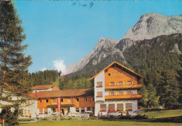 D8360) Talstation Und Hotel Der Tiroler Zugspitzbahnn - EHRWALD OBERMOOS Gegen Zugspitze  - ältere AK - Ehrwald