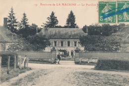 58 // Environs De LA MACHINE   Le Pavillon Des Bois - La Machine