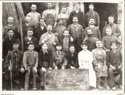 Très Rare Photographie Glacerie De Moustier - Datée De 1887 - Les Emballeurs - Traces De Collants Au Verso - Métiers