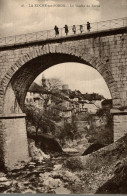Delcampe - CPA La Roche-sur-Foron Le Viaduc Du Foron - Animée - Puentes