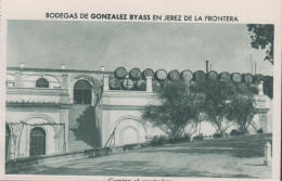 1930. ESPANA. Fine Postcard With Sherry Motive. BODEGAS DE GONZALEZ BYASS EN JEREZ DE LA FRONTERA.  - JF445053 - Autres & Non Classés