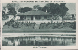 1930. ESPANA. Fine Postcard With Sherry Motive. BODEGAS DE GONZALEZ BYASS EN JEREZ DE LA FRONTERA. Villa V... - JF445055 - Other & Unclassified