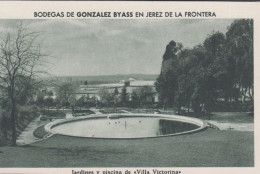 1930. ESPANA. Fine Postcard With Sherry Motive. BODEGAS DE GONZALEZ BYASS EN JEREZ DE LA FRONTERA. Jardine... - JF445056 - Altri & Non Classificati