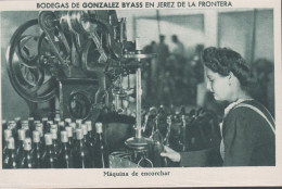 1930. ESPANA. Fine Postcard With Sherry Motive. BODEGAS DE GONZALEZ BYASS EN JEREZ DE LA FRONTERA. Maquina... - JF445059 - Other & Unclassified