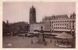 FRANCE - Dunkerque - Place Jean Bart Et Le Beffroi - Carte Postale Ancienne - Dunkerque