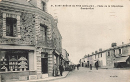 St Brévin Les Pins * Place De La République Et Grande Rue * Commerce Magasin épicerie - Saint-Brevin-les-Pins