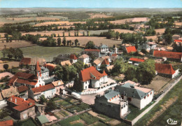 Ytrac * Vue Générale Aérienne Sur Le Bourg Village Et Le Château - Andere & Zonder Classificatie